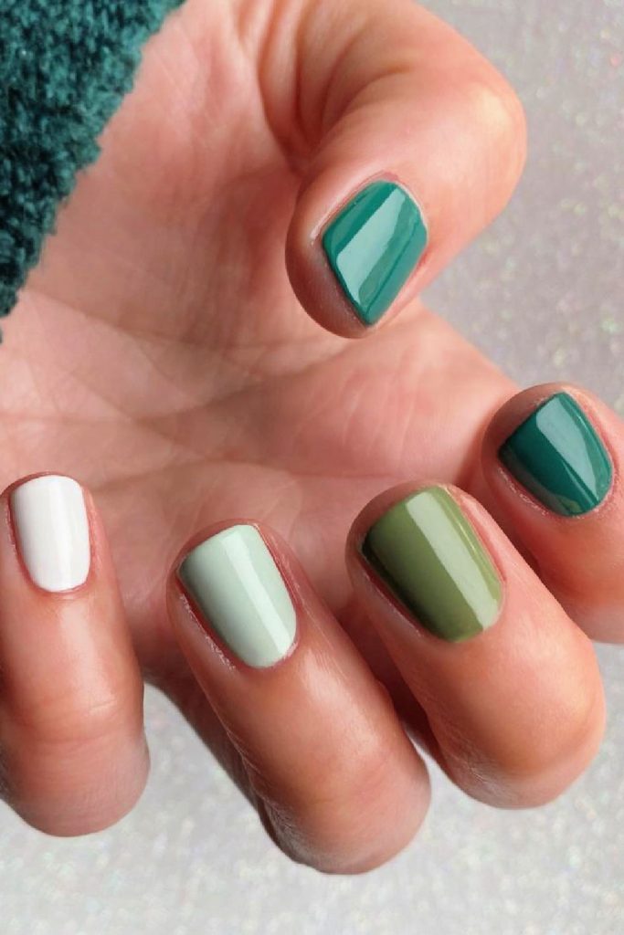 Classic Greens St Patrick's Day Nails