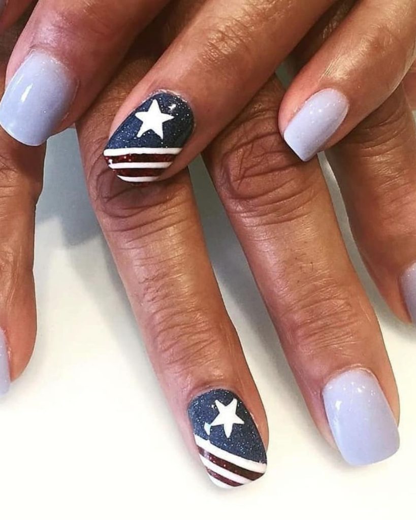 Patriotic Accent Lilac Nails - July 4th Nails Designs