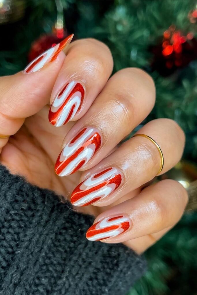 Candy cane with a spin Nails
