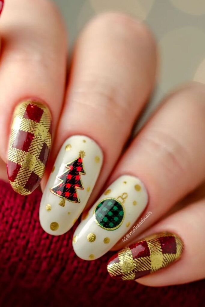 Checkered Christmas Nail Design