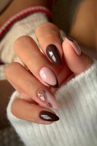 Chocolate Mismatch Marble Accent Thanksgiving Nails