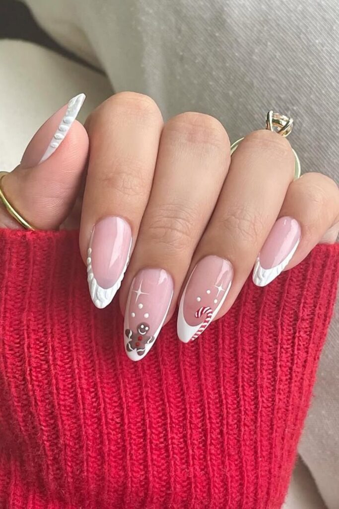 Christmas Frenchie&nbsp;Nail Design 