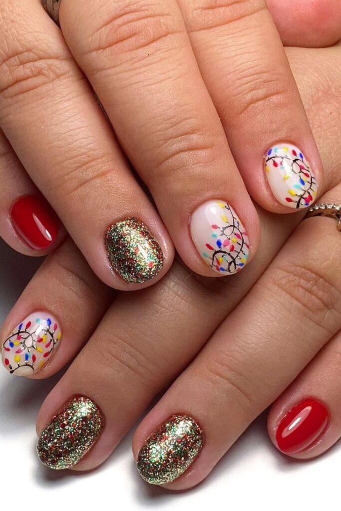 Christmas light nails&nbsp;
