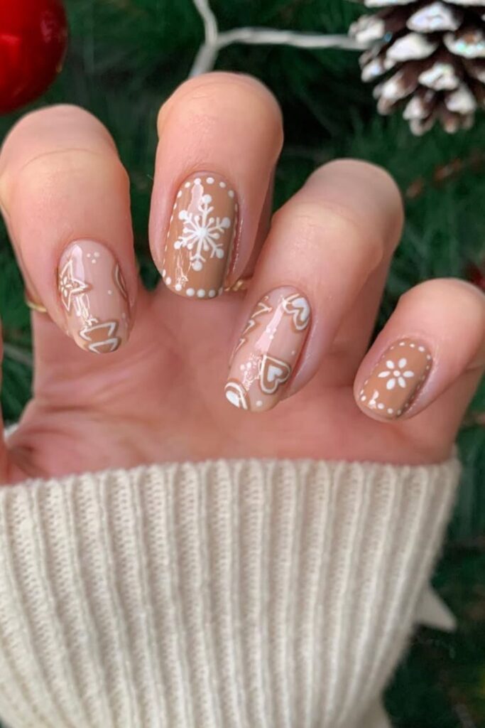 Gingerbread cookies Nail Design