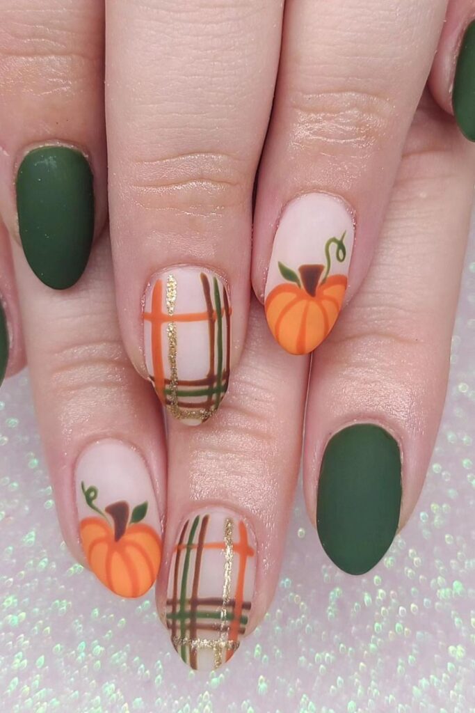 Plaid Fall Thanksgiving Nails