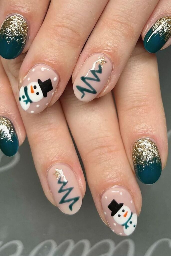 Snowman Green & Ombr&eacute; Glitter Nails